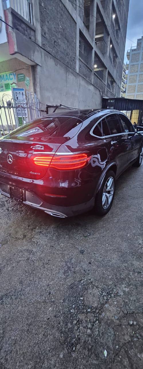 Mercedes-Benz GLE rear profile photographed for Fareast Ventures